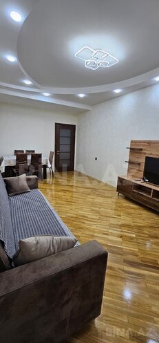 Сдаётся 2-комн. новостройка 55 м², Бинагадинский р., photo 1 from 10
