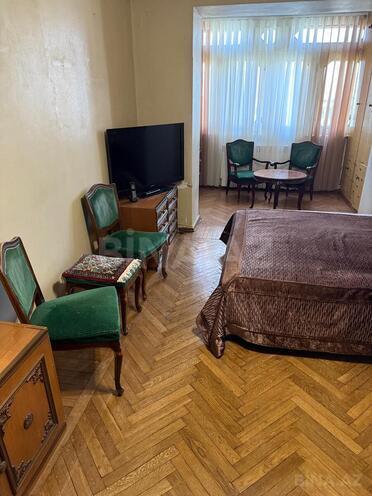 İcarəyə verilir 4 otaqlı köhnə tikili 78 m², Yasamal r., photo 8 from 18