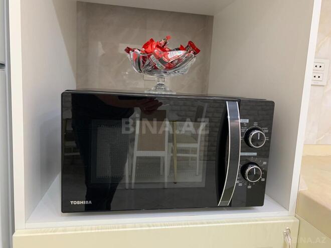 Сдаётся 2-комн. новостройка 105 м², м. Элмляр Академиясы, photo 8 from 16
