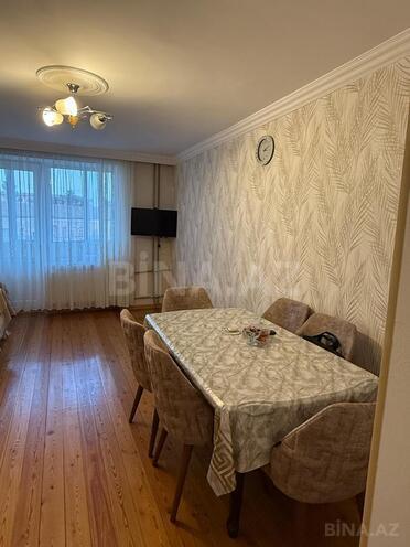 Satılır 3 otaqlı köhnə tikili 75 m², Bakıxanov q., photo 8 from 19