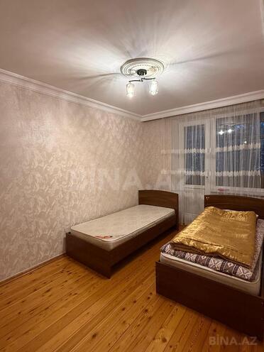 Satılır 3 otaqlı köhnə tikili 75 m², Bakıxanov q., photo 10 from 19