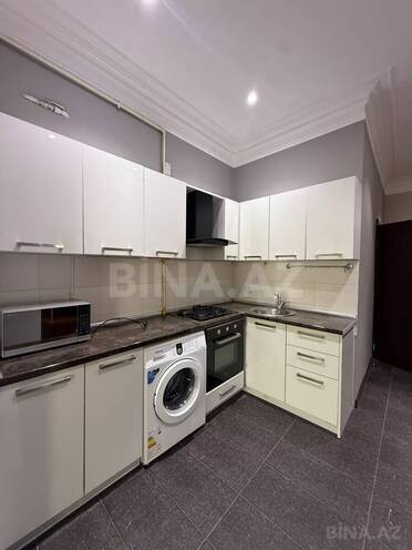 Сдаётся 3-комн. вторичка 85 м², м. Сахил, photo 5 from 9