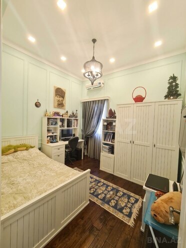 Сдается 3-комн. новостройка 120 м², Хатаинский р., photo 1 from 15