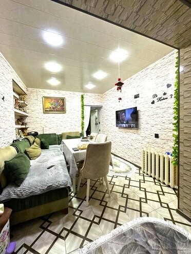 Satılır 2 otaqlı köhnə tikili 60 m², Köhnə Günəşli q., photo 1 from 11