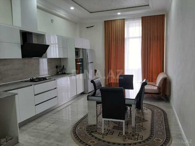 Сдается 3-комн. новостройка 170 м², м. Низами, photo 5 from 26