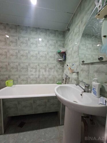 Продается 2-комн. вторичка 60 м², м. Элмляр Академиясы, photo 11 from 13