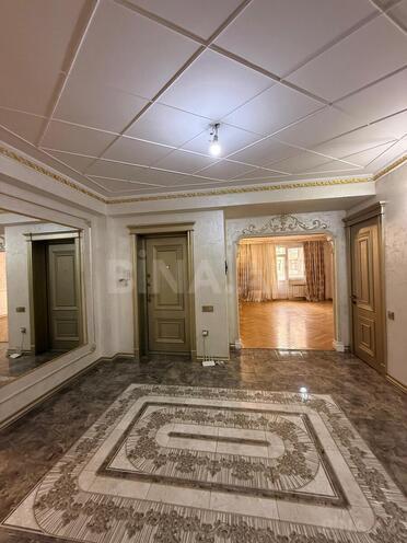 İcarəyə verilir 4 otaqlı yeni tikili 135 m², İnşaatçılar m., photo 16 from 29