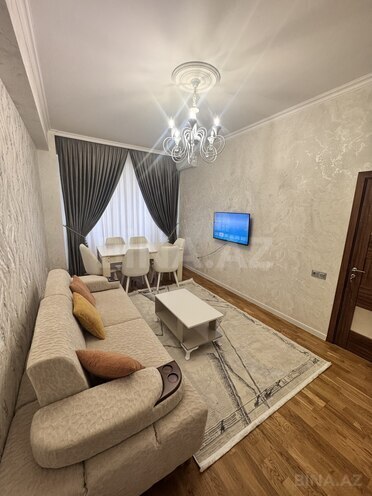 Продаётся 2-комн. новостройка 45 м², Абшеронcкий  р., photo 1 from 6