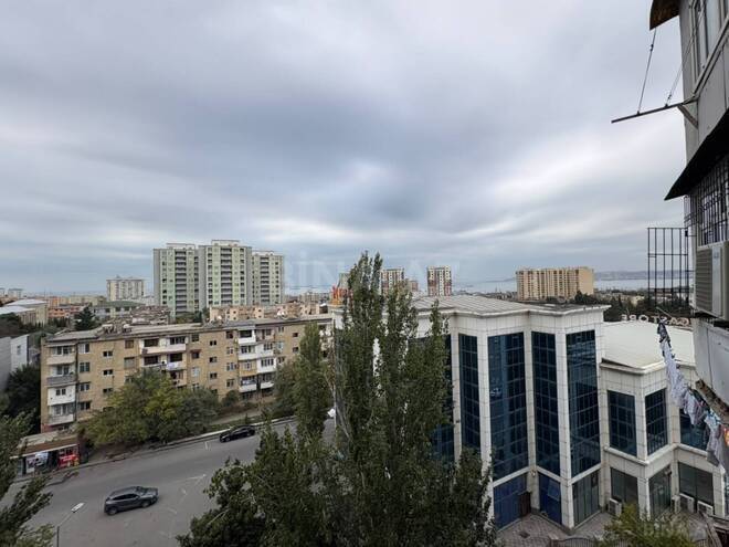 Продаётся 3-комн. вторичка 65 м², м. Ази Асланов, photo 24 from 32