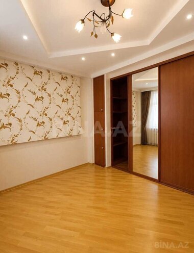 Satılır 6 otaqlı yeni tikili 240 m², 28 May m., photo 9 from 15