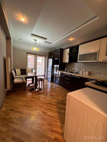 Сдается 3-комн. новостройка 120 м², Насиминский  р., photo 3 from 12