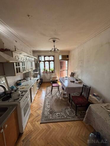 Satılır 3 otaqlı köhnə tikili 90 m², Qaraçuxur q., photo 8 from 10