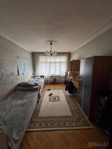Satılır 3 otaqlı köhnə tikili 90 m², Qaraçuxur q., photo 4 from 10