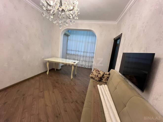 Satılır 3 otaqlı köhnə tikili 60 m², Gənclik m., photo 1 from 21