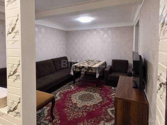 Продаётся 2-комн. вторичка 35 м², м. Низами, photo 1 from 7