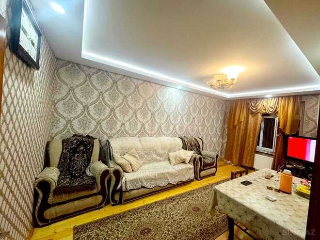 Продается 4-комн. вторичка 100 м², м. Ази Асланов, photo 8 from 19