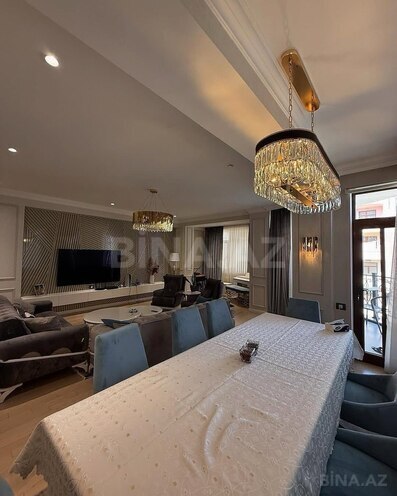 Satılır 4 otaqlı yeni tikili 231 m², 28 May m., photo 3 from 16