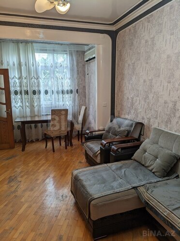 Сдаётся 2-комн. вторичка 62 м², м. Мемар Аджеми, photo 3 from 8