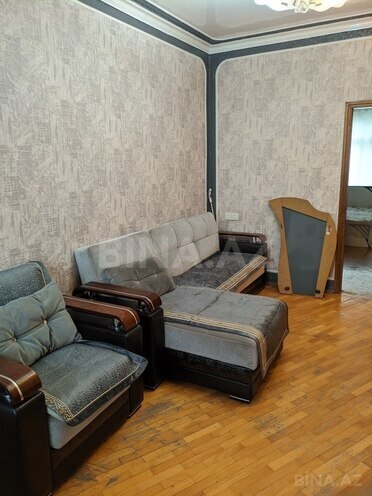 Сдаётся 2-комн. вторичка 62 м², м. Мемар Аджеми, photo 1 from 8