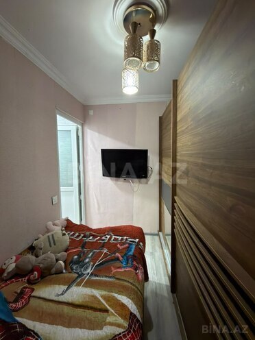 Satılır 2 otaqlı köhnə tikili 47 m², İnşaatçılar m., photo 4 from 11