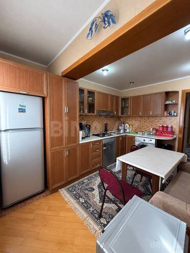 Продается 3-комн. вторичка 80 м², м. 20 января, photo 11 from 18