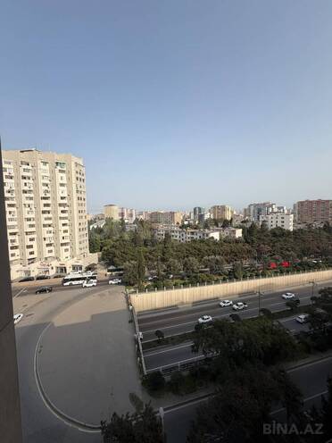 Продается 3-комн. вторичка 80 м², м. 20 января, photo 3 from 18