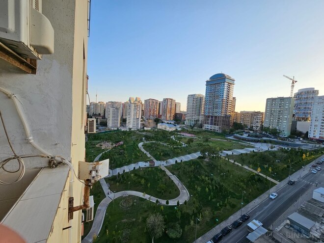 Сдаётся 2-комн. новостройка 56 м², м. Низами, photo 15 from 18