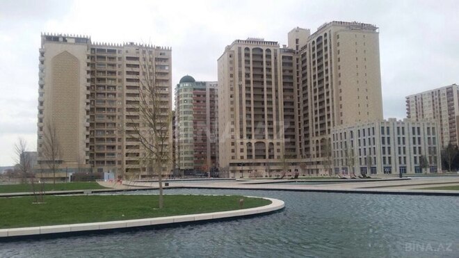 Продается 4-комн. новостройка 260 м², м. Нариман Нариманов, photo 1 from 8