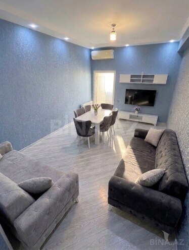 Продается 3-комн. новостройка 75 м², м. Гянджлик, photo 1 from 15