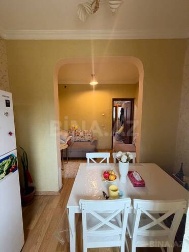 Продаётся 2-комн. вторичка 40 м², м. Ази Асланов, photo 5 from 12