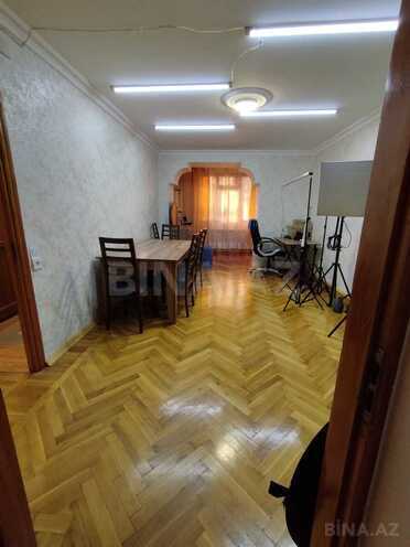 Продаётся 3-комн. вторичка 87 м², м. Иншаатчылар, photo 3 from 19