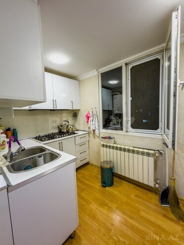 Продаётся 3-комн. вторичка 87 м², м. Иншаатчылар, photo 9 from 19