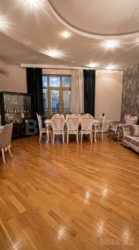 İcarəyə verilir 3 otaqlı yeni tikili 150 m², Nizami m., photo 3 from 8
