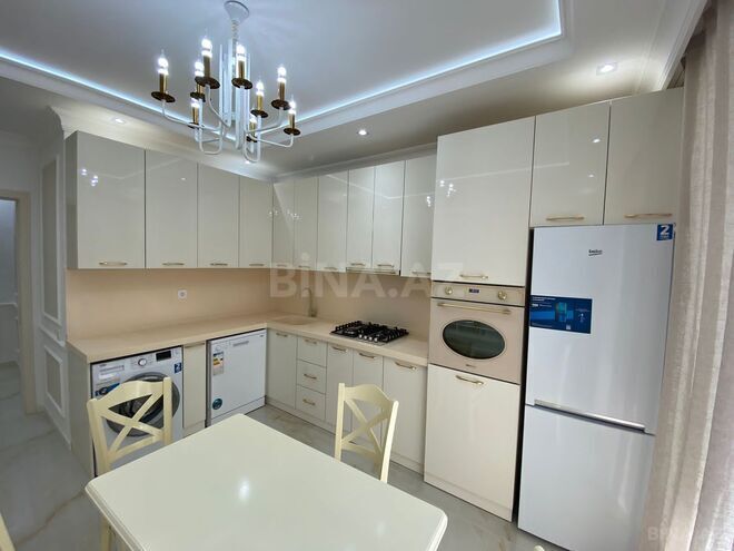 Сдается 2-комн. новостройка 92 м², м. 8 ноября, photo 7 from 14