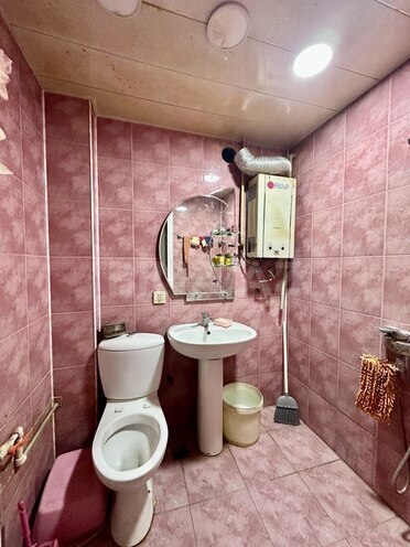 Satılır 3 otaqlı köhnə tikili 60 m², Elmlər Akademiyası m., photo 12 from 13