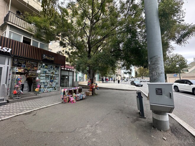 Satılır 3 otaqlı köhnə tikili 60 m², Elmlər Akademiyası m., photo 4 from 13