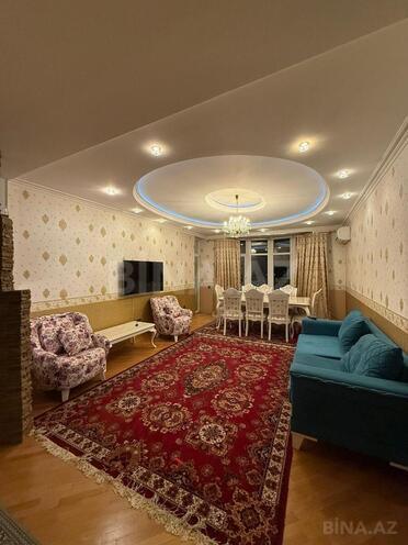 Satılır 3 otaqlı yeni tikili 125 m², 8 Noyabr m., photo 1 from 12