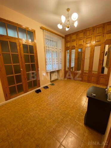 Satılır 7 otaqlı həyət evi/bağ evi 321 m², Bakıxanov q., photo 11 from 16