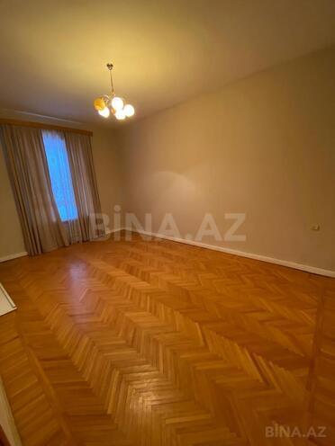 Satılır 7 otaqlı həyət evi/bağ evi 321 m², Bakıxanov q., photo 10 from 16