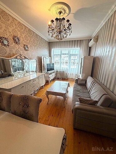 Продаётся 2-комн. новостройка 63 м², м. Ази Асланов, photo 1 from 14