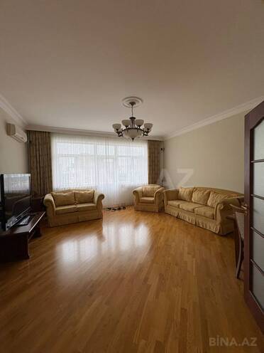 Сдается 3-комн. новостройка 165 м², м. 28 мая, photo 3 from 26