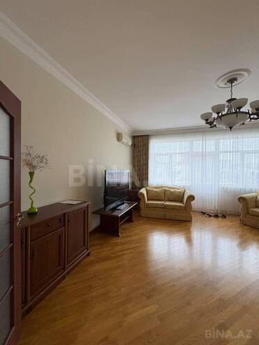 Сдается 3-комн. новостройка 165 м², м. 28 мая, photo 4 from 26