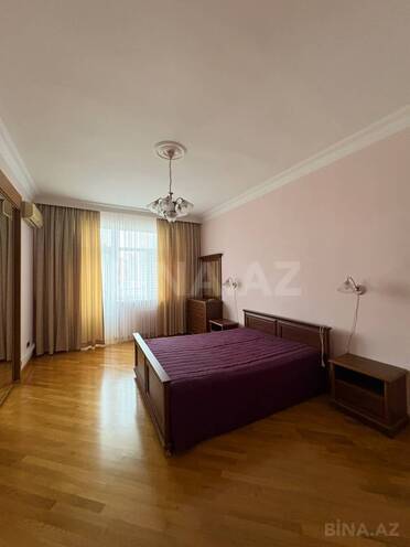Сдается 3-комн. новостройка 165 м², м. 28 мая, photo 11 from 26