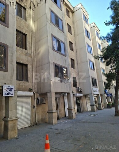 Продаётся 2-комн. вторичка 50 м², м. Иншаатчылар, photo 8 from 9