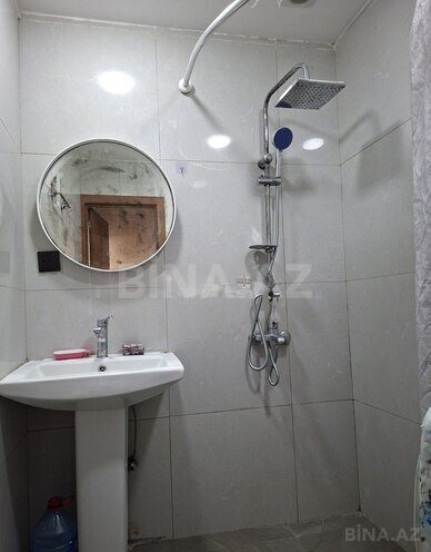 Продаётся 2-комн. вторичка 50 м², м. Иншаатчылар, photo 6 from 9
