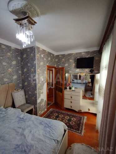 Продается 3-комн. вторичка 70 м², Абшеронcкий  р., photo 12 from 32
