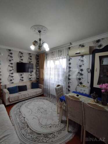Продается 3-комн. вторичка 70 м², Абшеронcкий  р., photo 1 from 32