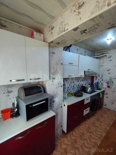 Продается 3-комн. вторичка 70 м², Абшеронcкий  р., photo 13 from 32