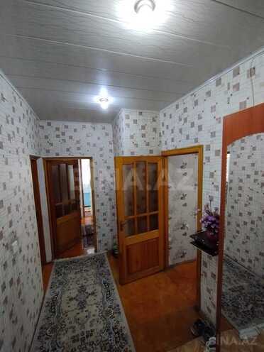 Продается 3-комн. вторичка 70 м², Абшеронcкий  р., photo 18 from 32