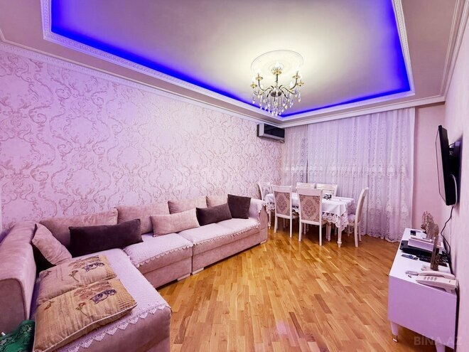 Продаётся 3-комн. вторичка 80 м², пос. Ази Асланова, photo 1 from 17